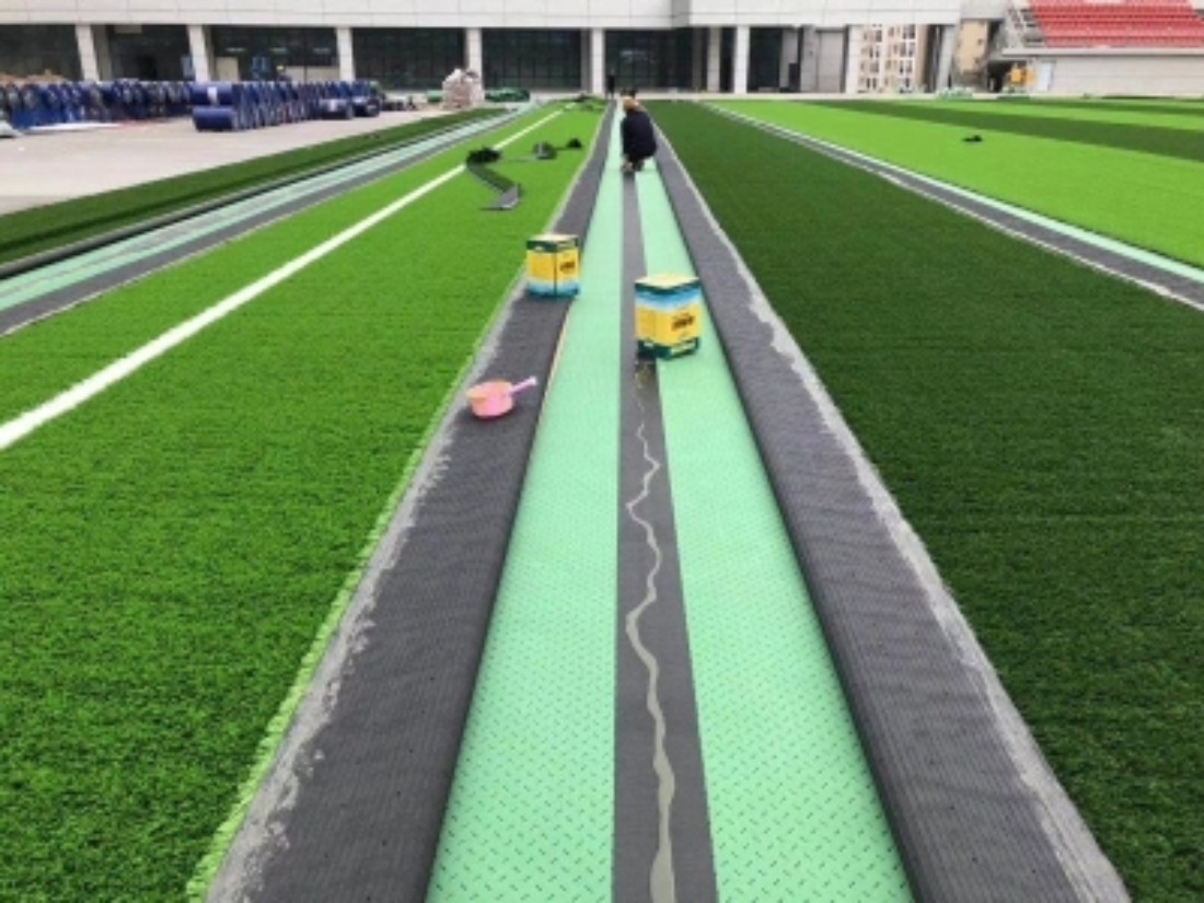 Artificial_Grass_installation